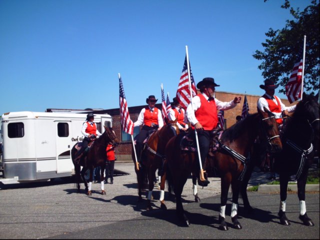 memorialdayparadeislip019.jpg