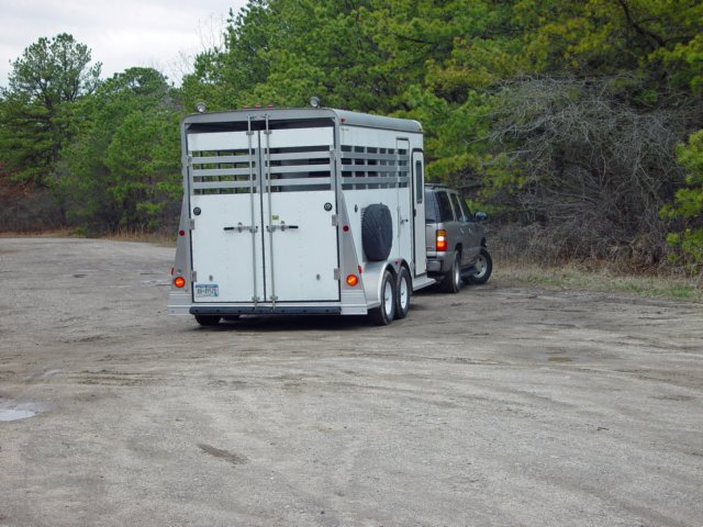 trailerrodeo040409049_edited1.jpg