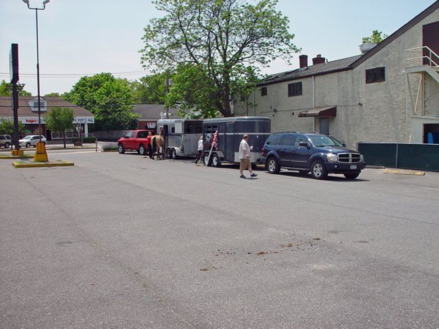 memorialdayparade052509097_edited1.jpg