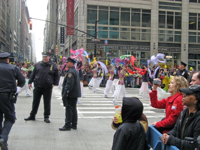 macysthanksgivingdayparade053_edited1.jpg