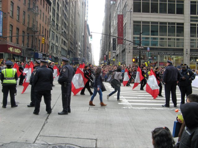 macysthanksgivingdayparade057_edited1.jpg