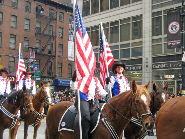 macysthanksgivingdayparade106_edited1.jpg