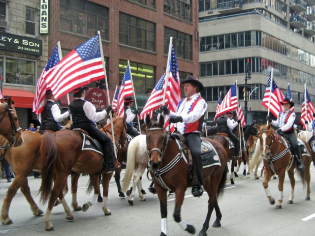 macysthanksgivingdayparade109_edited1.jpg