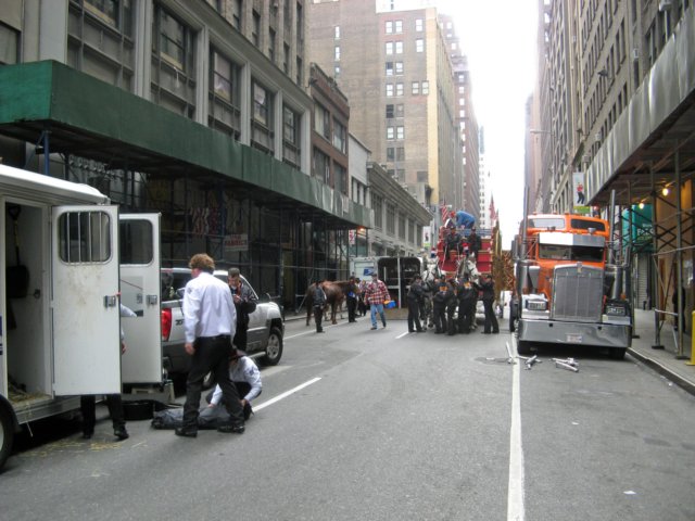 macysthanksgivingdayparade133_edited1.jpg